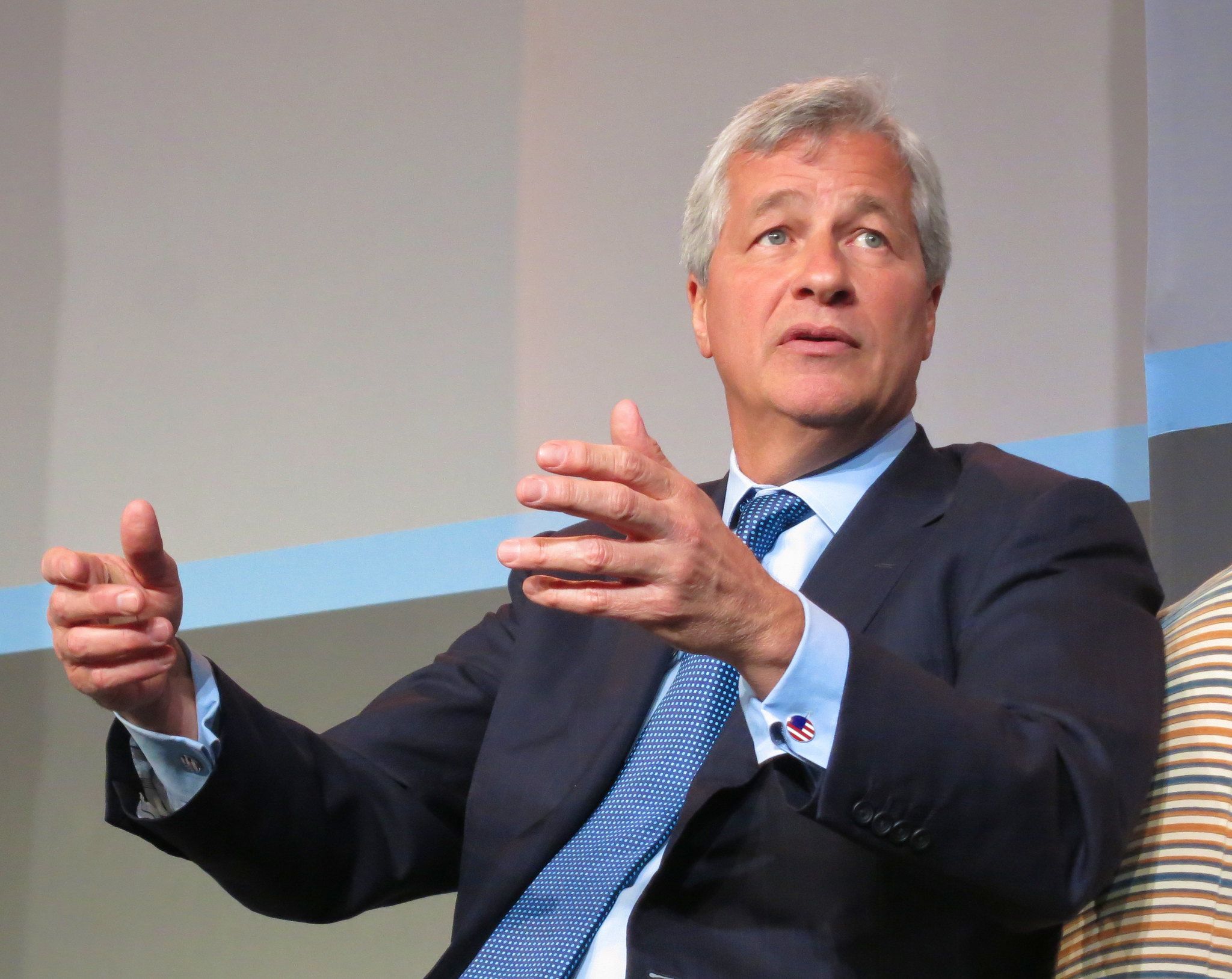 Jamie Dimon's Bitcoin Stance: Defends Rights but Won't Buy