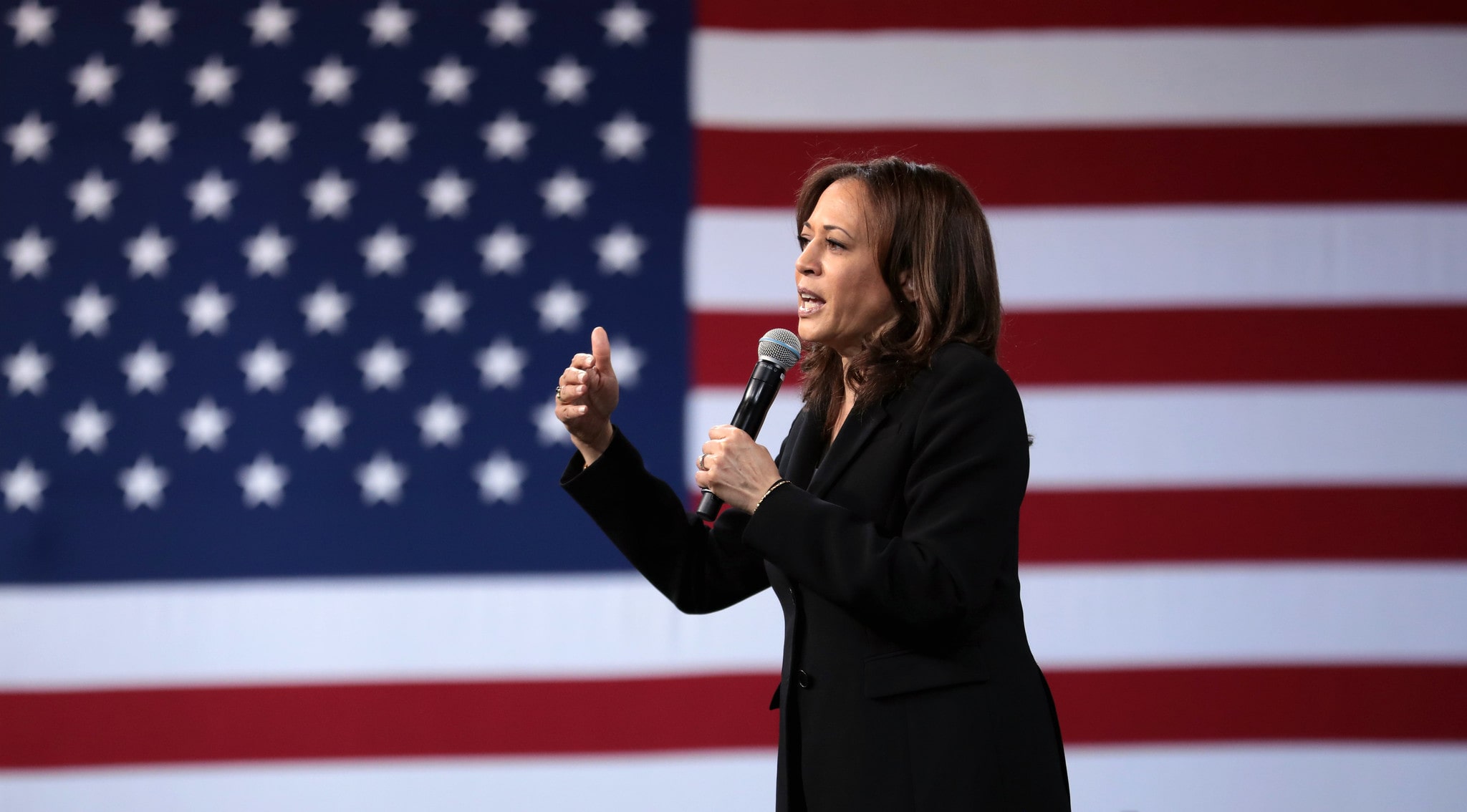 Kamala Harris's Super PAC to Accept Bitcoin via Coinbase Commerce