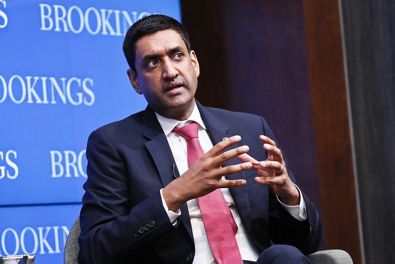 Ro Khanna Supports Strategic Bitcoin Reserve in Latest Remarks