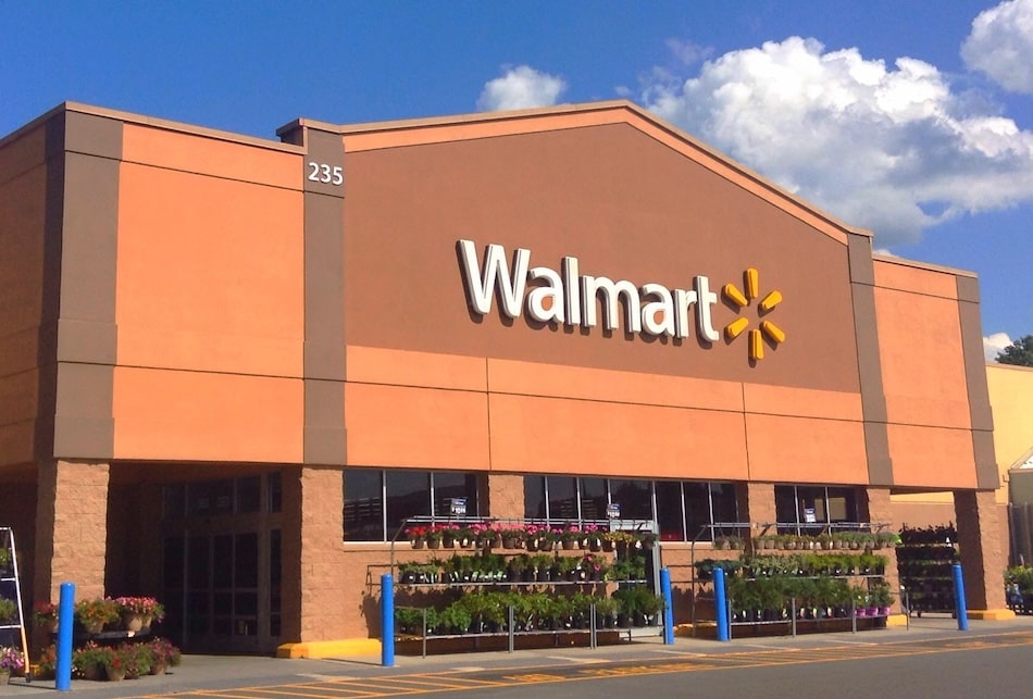 Walmart, Amazon Weigh Stablecoin Launch Amid US Regulation