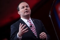 Sen. Mike Lee Proposes Ending Fed as Trump Pushes BTC Reserve – Bitbo